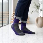 Lehvera men purple merino wool socks with contrasting gray toe and heel