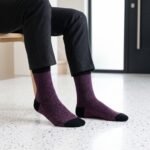 Lehvera men purple merino wool socks with herringbone pattern and black ribbed cuff